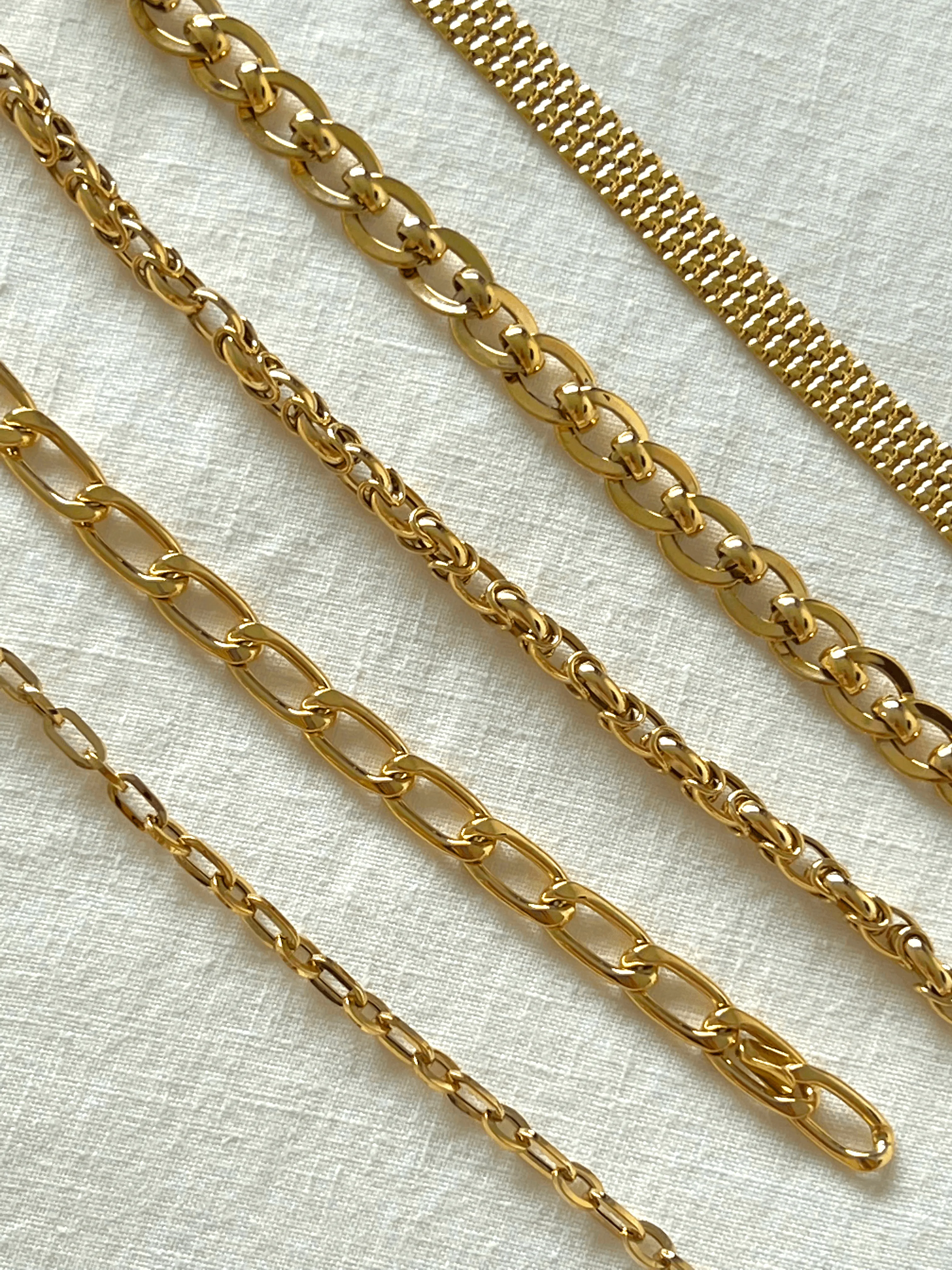 Belcher Link Bracelet in 9ct Yellow Gold