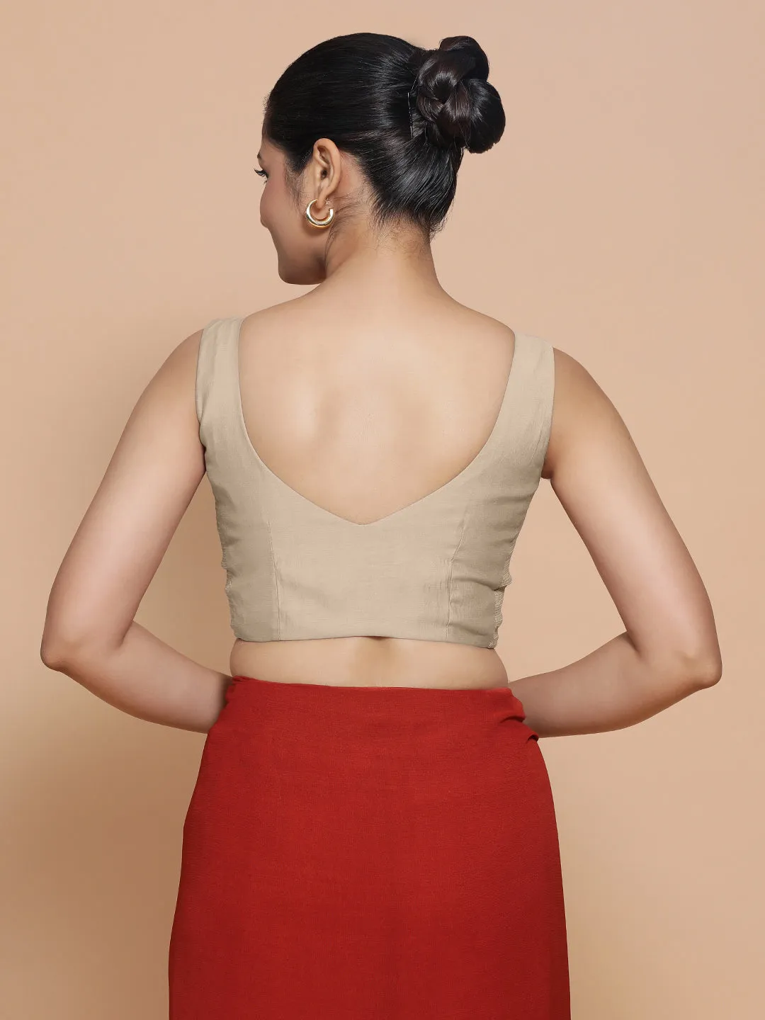 Nitya x Rozaana | Sleeveless Saree Blouse in Oyster Grey