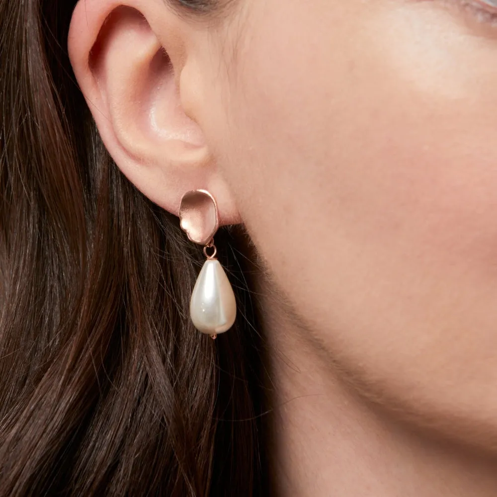 Rose Gold Shell Pearl Teardrop Earrings
