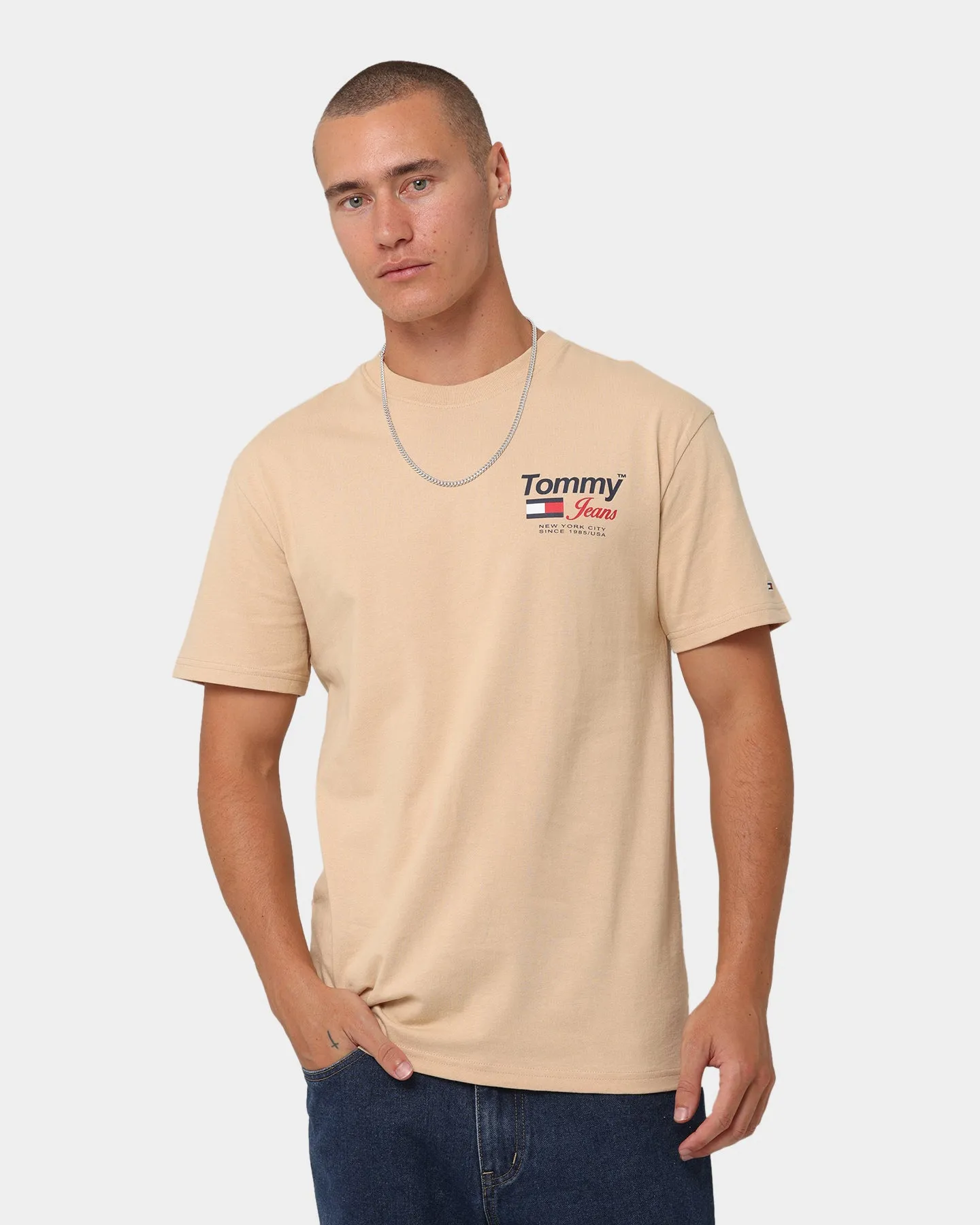 Tommy Jeans TJM Classic Athletic Back Logo T-Shirt Trench