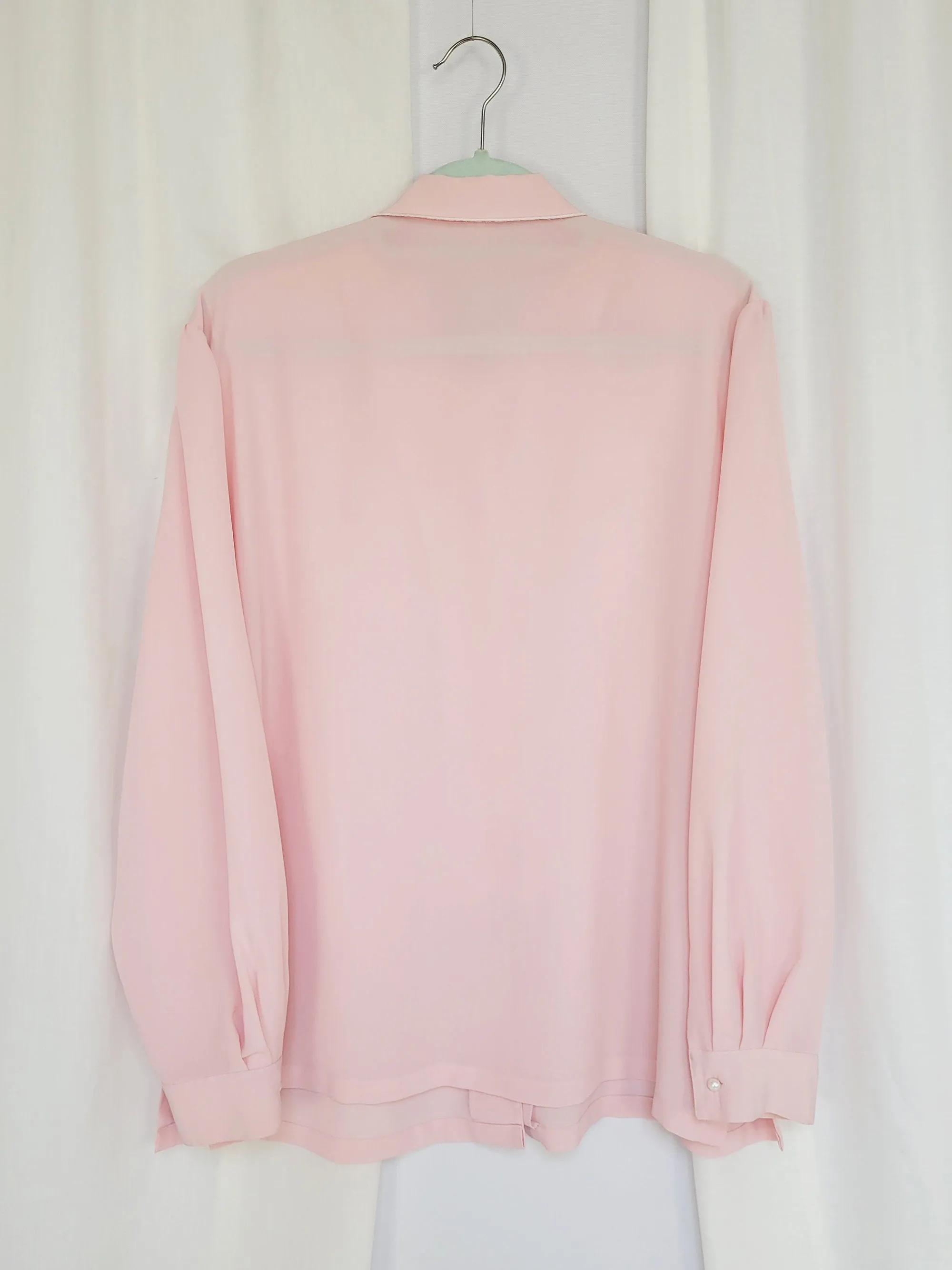 Vintage 80s pastel pink embroidered minimalist shirt blouse